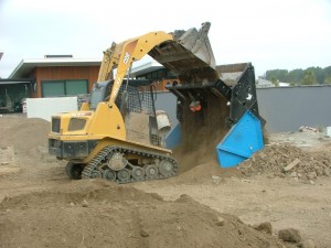 SCREENING TOPSOIL ON SITE AT TEMUKA